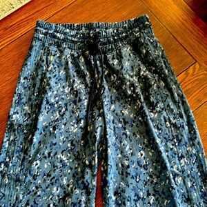 Athleta drawstring wide leg crop pants